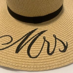 Mrs. Beach Hat
